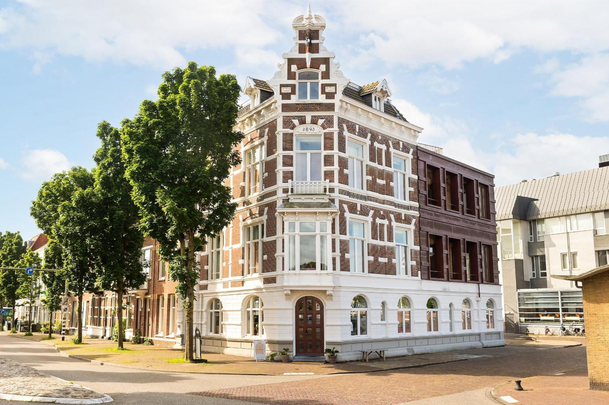 Eclectic Hotel Copper Middelburg Kültér fotó